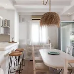 Aura Homes, On Sea - Saint Anna Villa Kalafáti